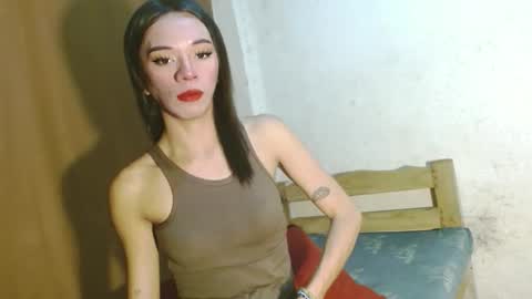 Snapshot of hugecock_caraxx chatting on 11/27/25, 06:59 Cara online show from 11/27/25, 06:59