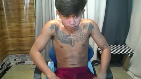 Snapshot of hugecockchristian chatting on 11/29/25, 09:45 hugecockchristian online show from 11/29/25, 09:45