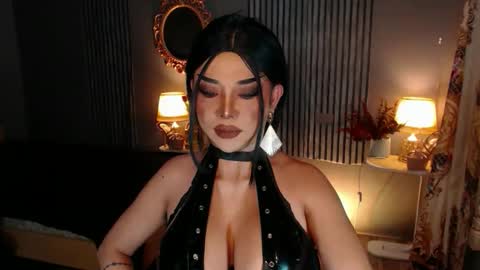 Christine online show from 12/15/25, 06:34