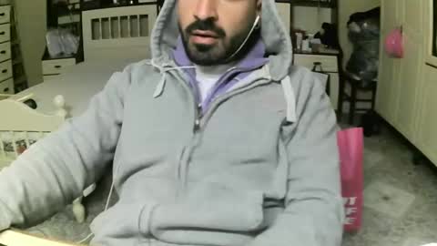 hugeveiny online show from 02/18/25, 04:26