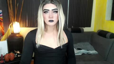 MsLovely online show from 04/16/26, 09:50