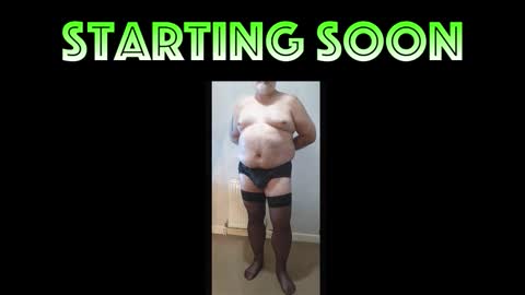 Huggie Bear online show from 09/29/25, 06:18