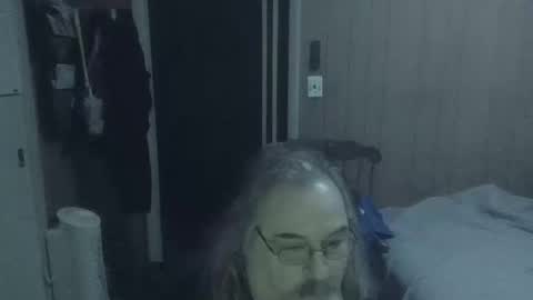 lonely huggy bear online show from 02/21/26, 11:22