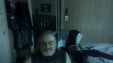 lonely huggy bear online show from 07/01/26, 12:51