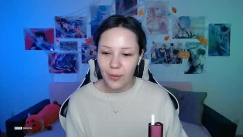 Snapshot of hugomin chatting on 10/19/25, 11:05 HugoMin online show from 10/19/25, 11:05