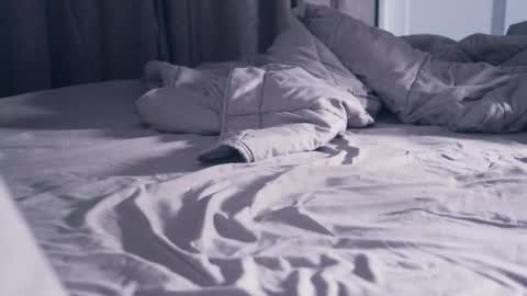 hugyhuge online show from 01/14/26, 06:30