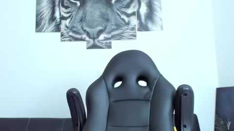 Eli online show from 09/26/25, 11:20