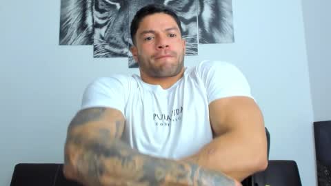 Eli online show from 10/03/25, 12:18