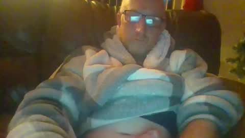 Snapshot of hung69foryou chatting on 02/07/25, 12:09 hung69foryou online show from 02/07/25, 12:09