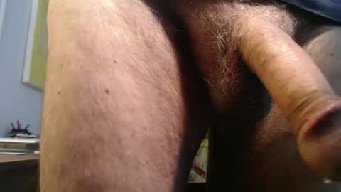 Big uncut cock dripping online show from 09/26/25, 04:00