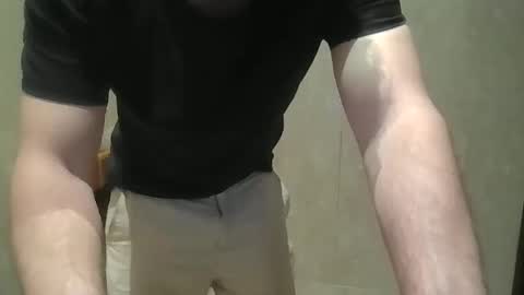 Snapshot of hunghard2004 chatting on 03/03/26, 10:43 hunghard2004 online show from 03/03/26, 10:43