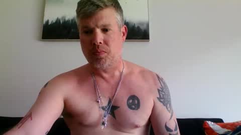 hunginhville2347 online show from 04/02/26, 06:27