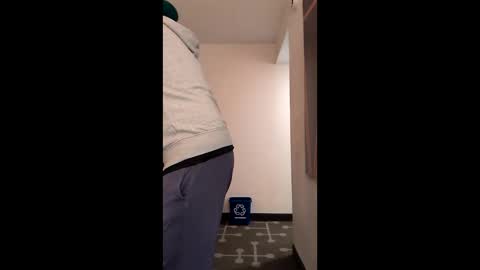 Snapshot of hungitalian40 chatting on 01/08/26, 02:58 hungitalian40 online show from 01/08/26, 02:58