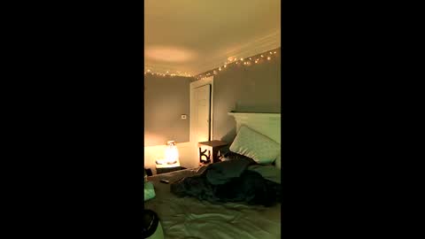 hungitalian40 online show from 02/01/26, 01:59