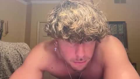 Snapshot of hungkingg22 chatting on 01/05/26, 07:06 hungkingg22 online show from 01/05/26, 07:06