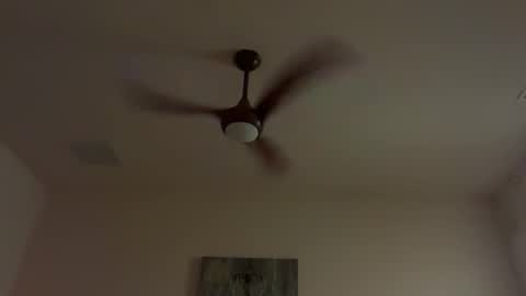 Snapshot of hungkingg22 chatting on 01/10/26, 05:53 hungkingg22 online show from 01/10/26, 05:53