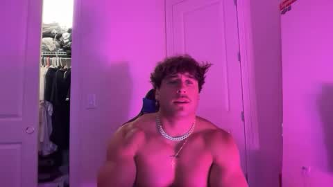 Snapshot of hungkingg22 chatting on 04/04/26, 05:21 hungkingg22 online show from 04/04/26, 05:21