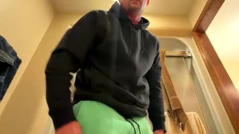 hunglikeray2286 online show from 02/22/26, 07:34