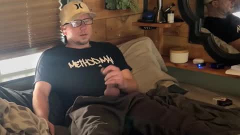 HuingsingleDad79 online show from 12/26/24, 07:27