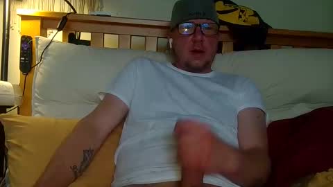 HuingsingleDad79 online show from 04/21/26, 04:01