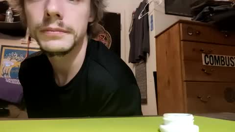 Snapshot of hungtxcock92 chatting on 01/31/25, 12:18 hungtxcock92 online show from 01/31/25, 12:18