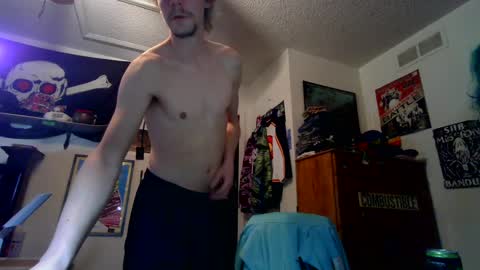 Snapshot of hungtxcock92 chatting on 03/05/25, 05:08 hungtxcock92 online show from 03/05/25, 05:08