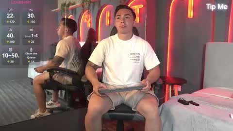 hunk_ryan online show from 12/22/25, 12:46