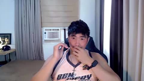 Snapshot of hunkfireman chatting on 02/15/26, 01:02 ADAM online show from 02/15/26, 01:02