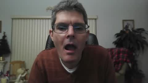 hunkmasclefad458 online show from 12/02/24, 06:52
