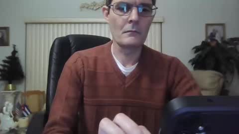hunkmasclefad458 online show from 12/09/24, 05:18