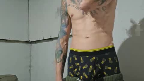 Wh8teboi online show from 11/28/25, 04:15