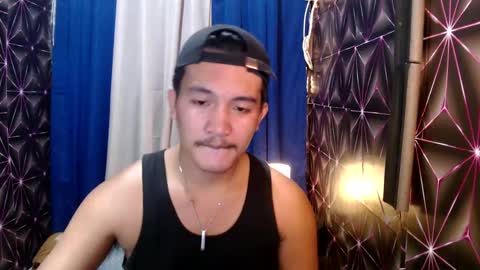 hunkylloyd online show from 12/23/24, 08:55