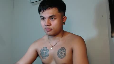 hunkyzeus online show from 01/08/25, 10:04