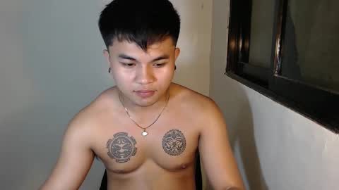 hunkyzeus online show from 01/08/25, 06:09