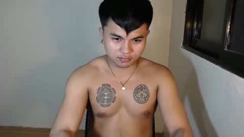 hunkyzeus online show from 01/09/25, 07:18