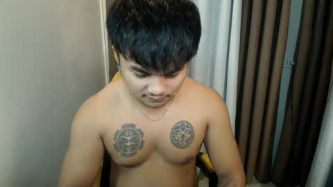 hunkyzeus online show from 06/11/26, 07:01