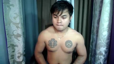 hunkyzeus online show from 07/04/26, 06:41