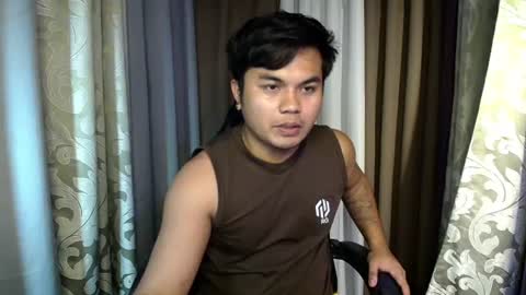 hunkyzeus online show from 07/06/26, 12:35