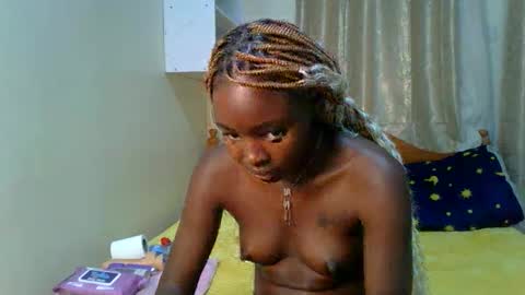 hunny online show from 02/18/26, 04:25