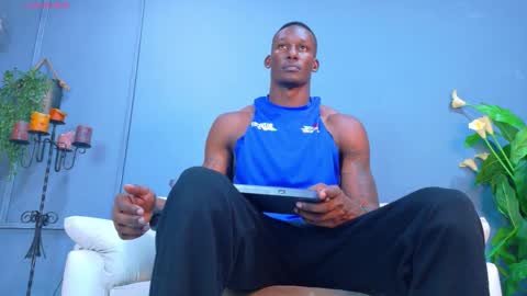 Hunter  online show from 10/27/25, 07:18