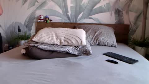 Hunter Bridges online show from 02/06/25, 12:59