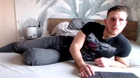 Hunter Bridges online show from 03/09/25, 11:36