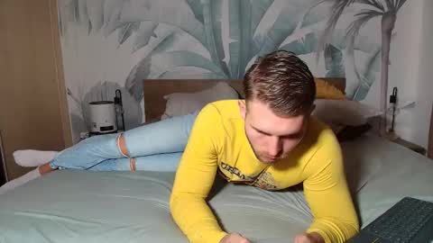 Hunter Bridges online show from 10/04/25, 10:13