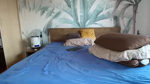 Hunter Bridges online show from 11/16/25, 10:54