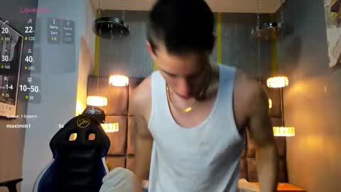 Snapshot of hunterheat_ chatting on 03/12/26, 11:38 hunterheat_ online show from 03/12/26, 11:38