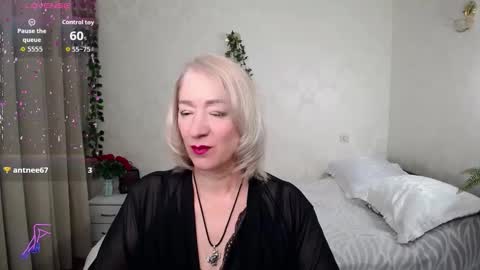 Irena online show from 11/24/25, 02:06