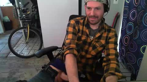 Hunter XX 420 online show from 05/04/26, 12:56