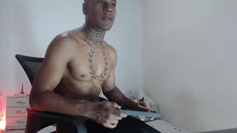 hunting_blondes online show from 03/27/26, 12:05