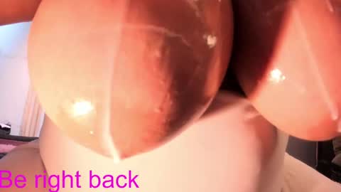 Snapshot of hurren_matt1 chatting on 02/23/25, 11:55 Hurren online show from 02/23/25, 11:55