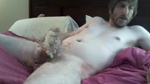 Snapshot of husbandmaterial_xxx chatting on 12/03/25, 09:13 husbandmaterial_xxx online show from 12/03/25, 09:13